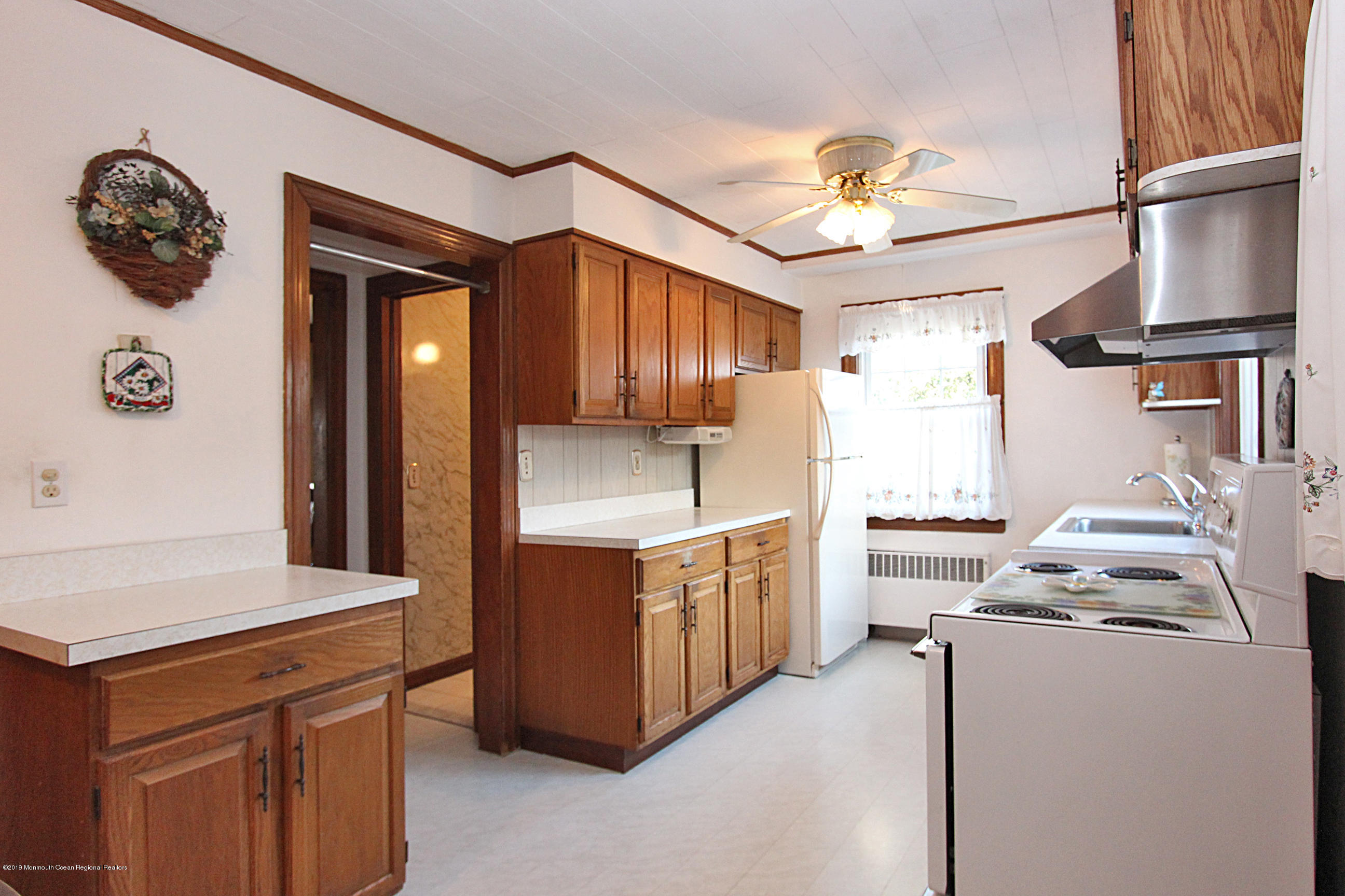 134 Ravine Drive Matawan, NJ 07747 - Photo 11 of 23 Kitchen 2