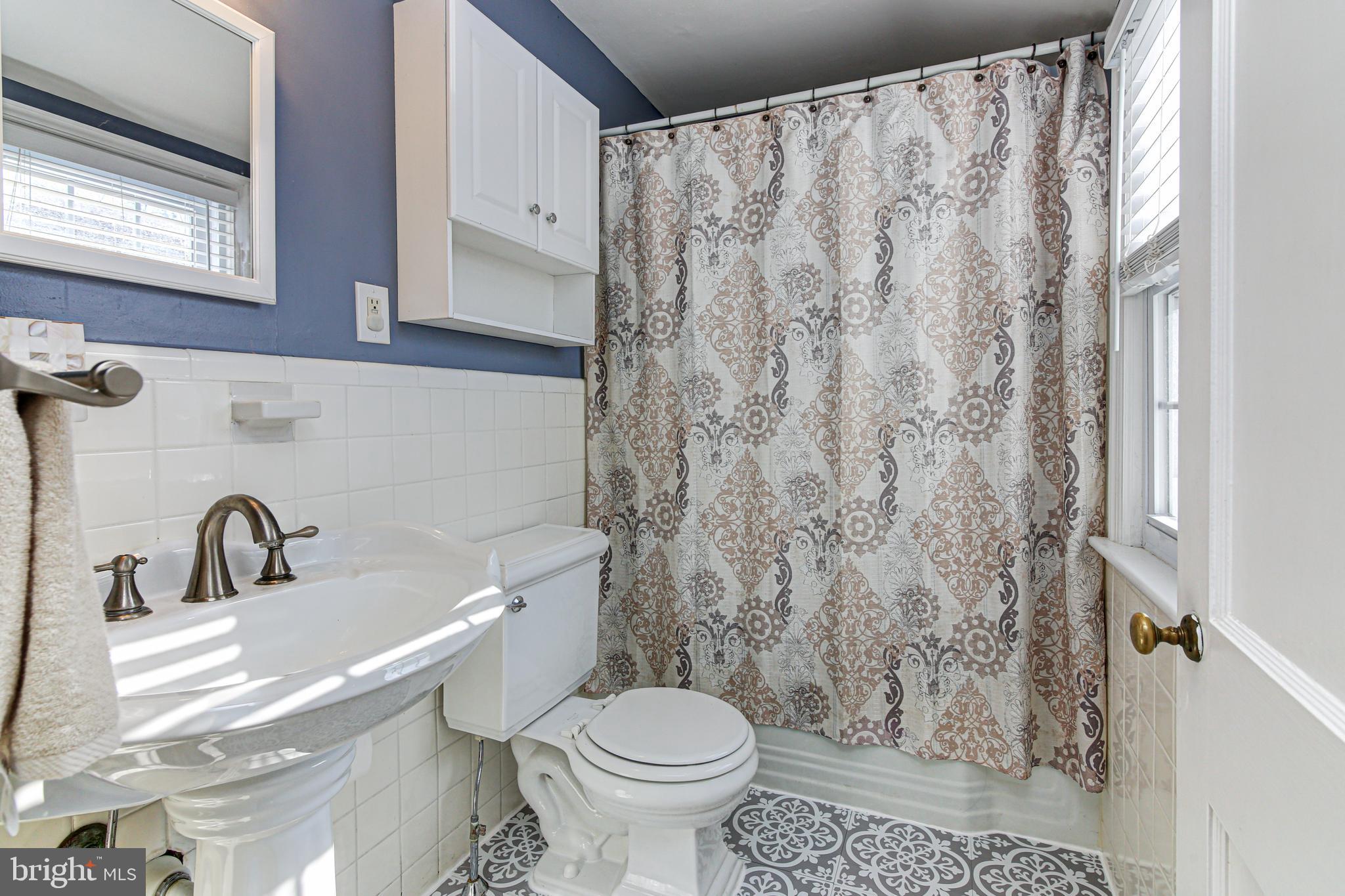 100 Congress Avenue Springfield, PA 19064 - Photo 25 of 41