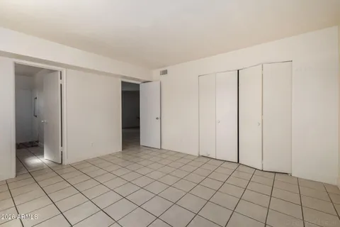 $879,000 | 17859 North 40th Street, Phoenix, AZ 85032
