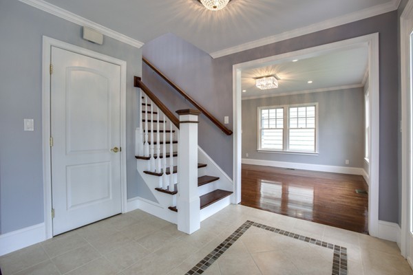 212 Manthorne Road Boston, MA 02132 - Photo 3 of 16 Gallery Image 3