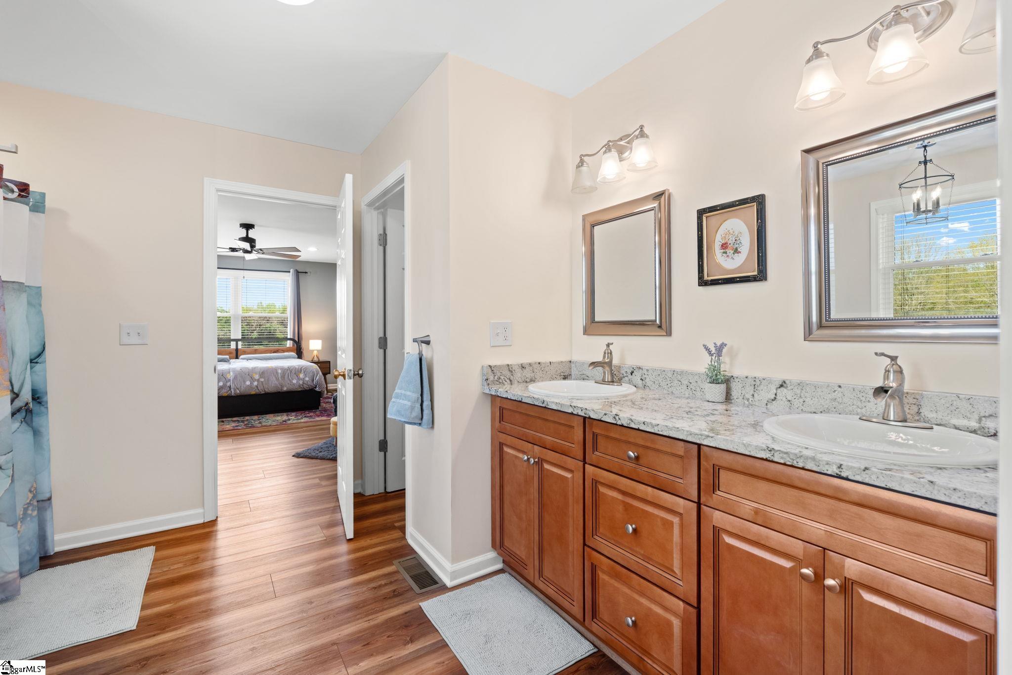 2762 Allen Bridge Road Fountain Inn, SC 29644 - Photo 18 of 41