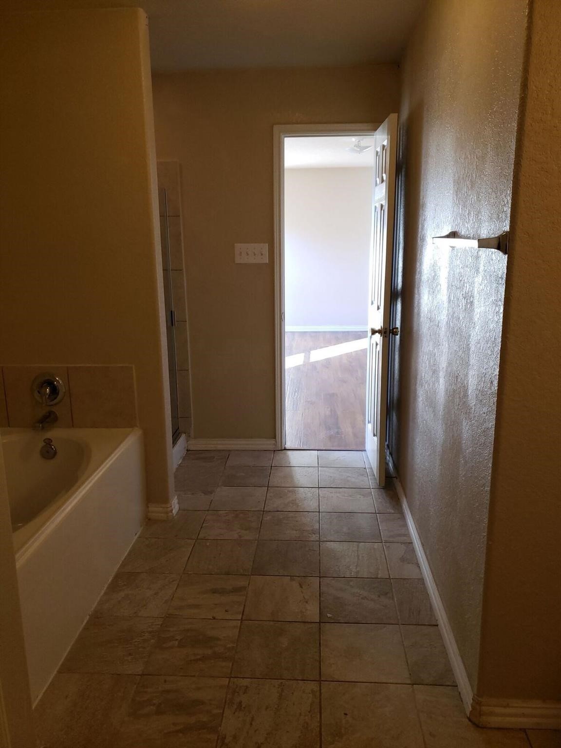 15810 Sheldon Ridge Way Houston, TX 77044 - Photo 44 of 49