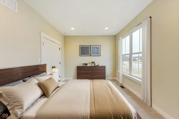 $525,000 | 7604 Brownstone Court, Greenfield, IN 46140