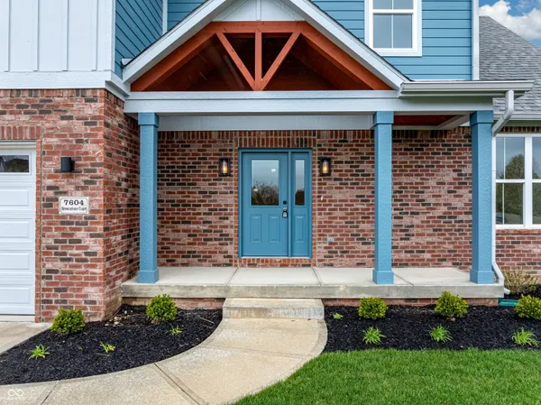 $525,000 | 7604 Brownstone Court, Greenfield, IN 46140