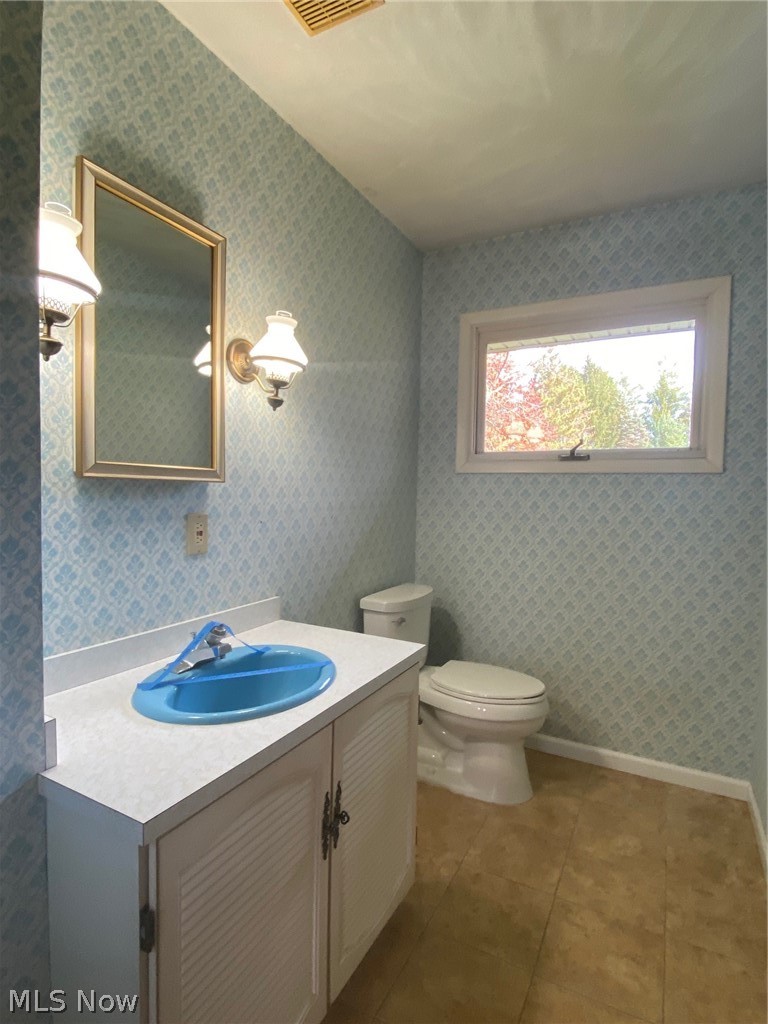 9374 Ravenna Road Chardon, OH 44024 - Photo 17 of 28