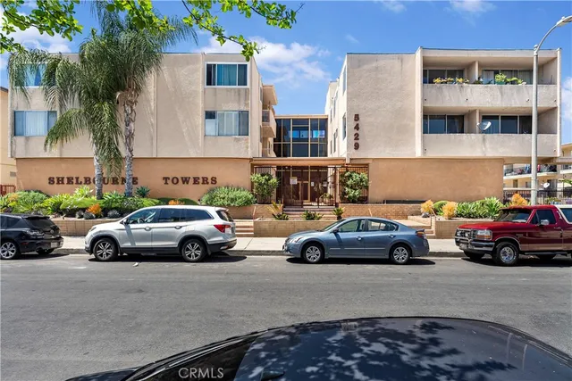 $426,000 | 5429 Newcastle Avenue, Unit 309, Encino, CA 91316