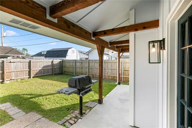 $449,000 | 7700 Kenmore Drive, Harahan, LA 70123