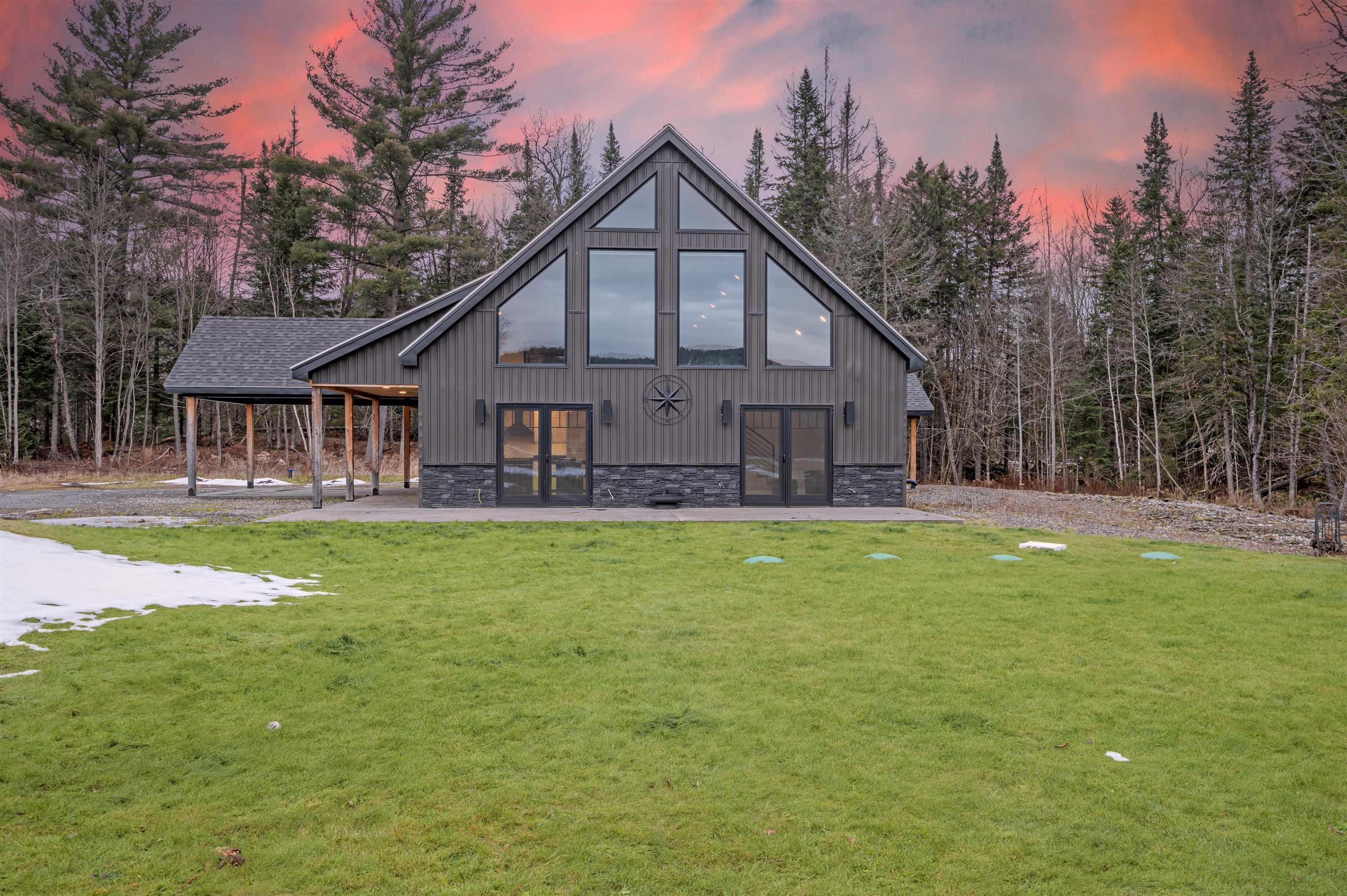 24 Howland Road Clarksville, NH 03592 - Photo 17 of 59