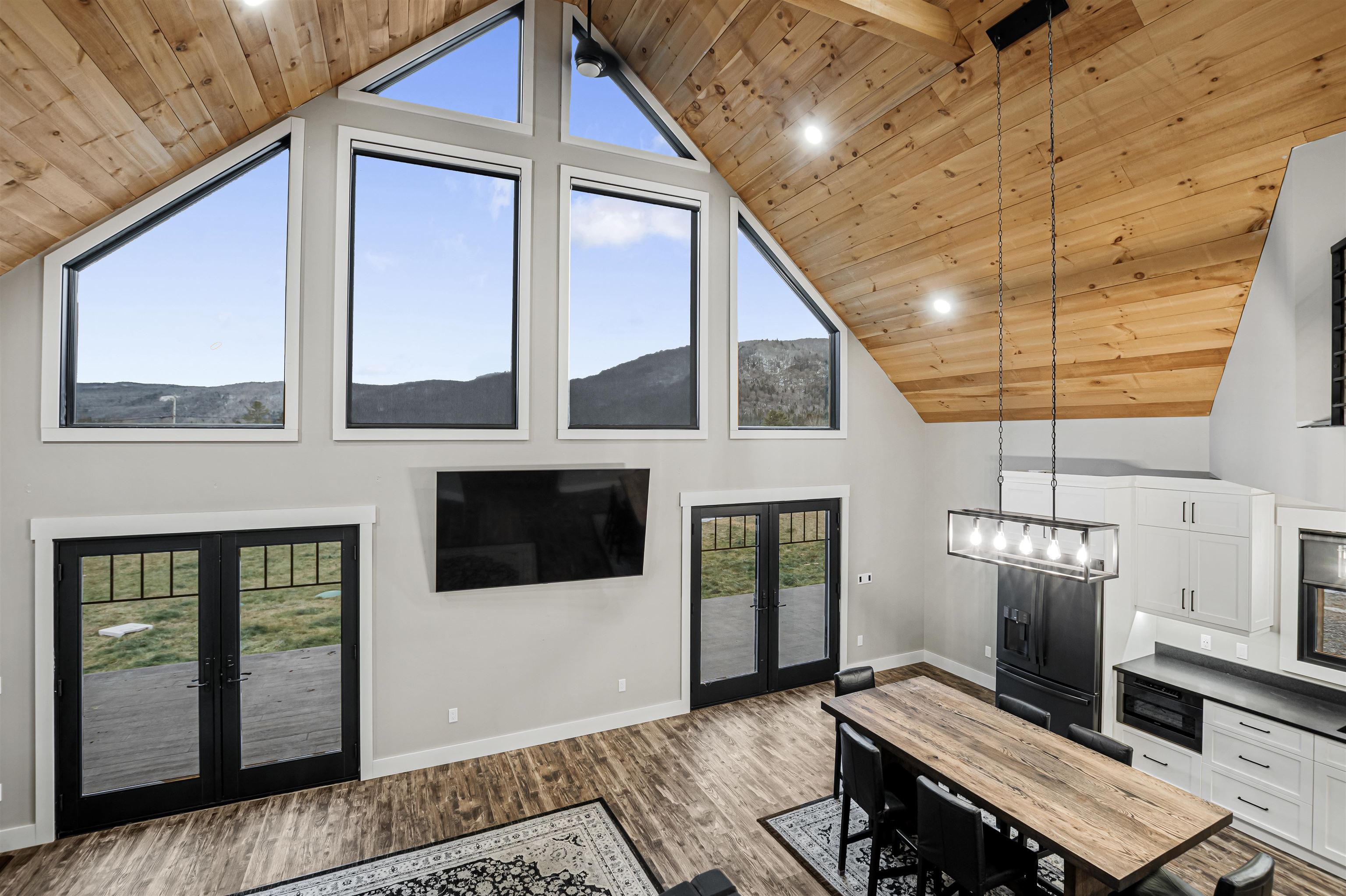24 Howland Road Clarksville, NH 03592 - Photo 7 of 59