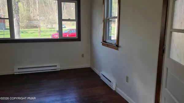 $1,350 | 1131 Old Mill Road, East Stroudsburg, PA 18301