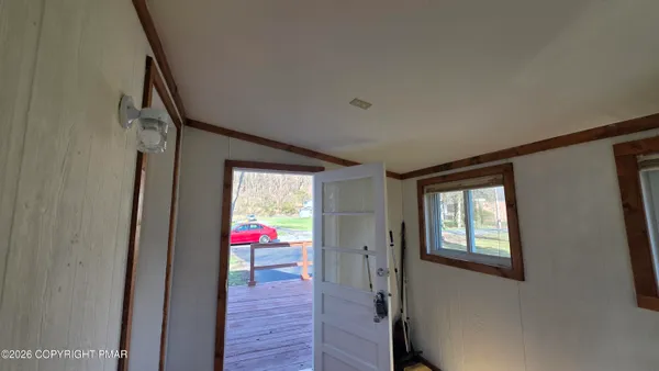 $1,350 | 1131 Old Mill Road, East Stroudsburg, PA 18301