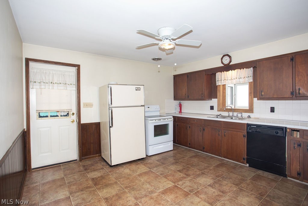 3894 Cannon Road Youngstown, OH 44515 - Photo 9 of 22