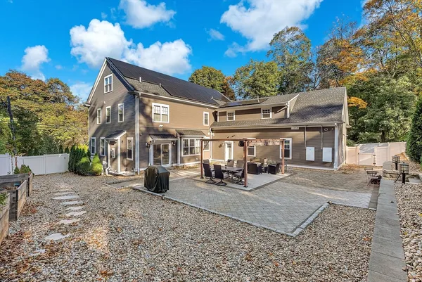 $2,299,900 | 125 Union Street, Natick, MA 01760