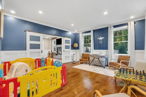 $2,299,900 | 125 Union Street, Natick, MA 01760