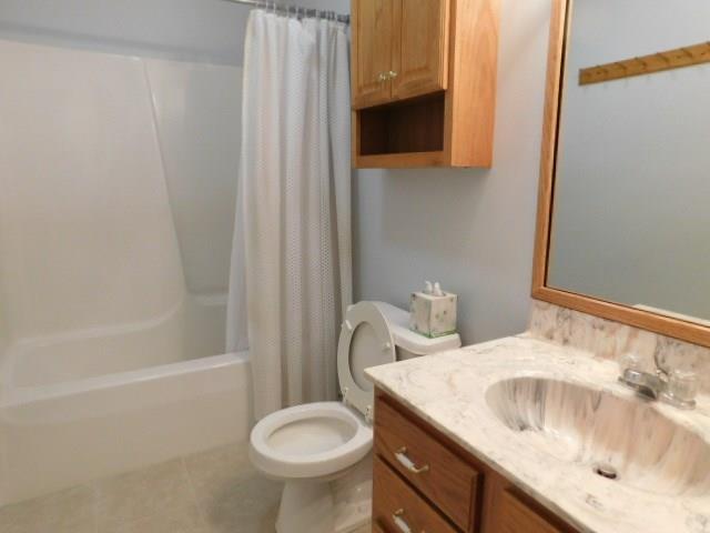 200 Blue Spruce Drive Pendleton, IN 46064 - Photo 8 of 13 Gallery Image 8