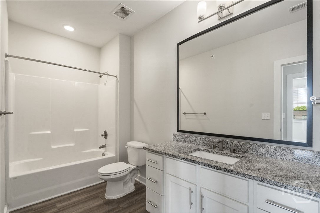 100 Prince Avenue, Unit B206 Athens, GA 30601 - Photo 25 of 27 Gallery Image 25