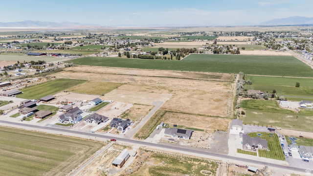 5752 West 2425th North, Unit 4 Hooper, UT 84315 - Photo 12 of 20