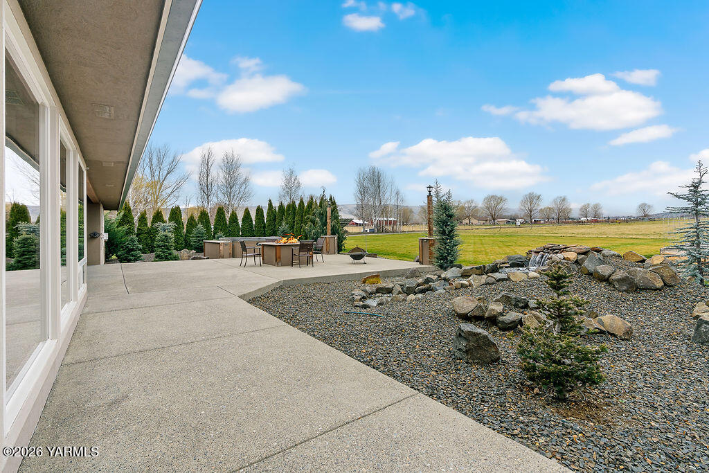 3344 Marks Road Yakima, WA 98903 - Photo 43 of 56 Patio