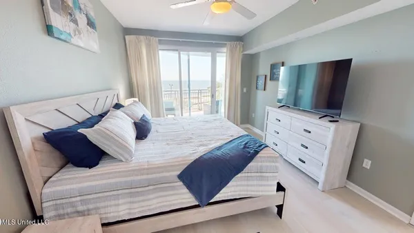 $3,095 | 2228 Beach Drive, Unit 408, Gulfport, MS 39507