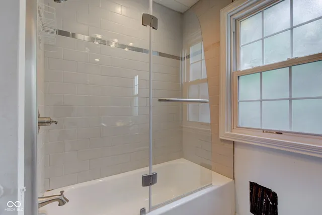 $399,000 | 715 Kessler Blvd E Drive, Indianapolis, IN 46220