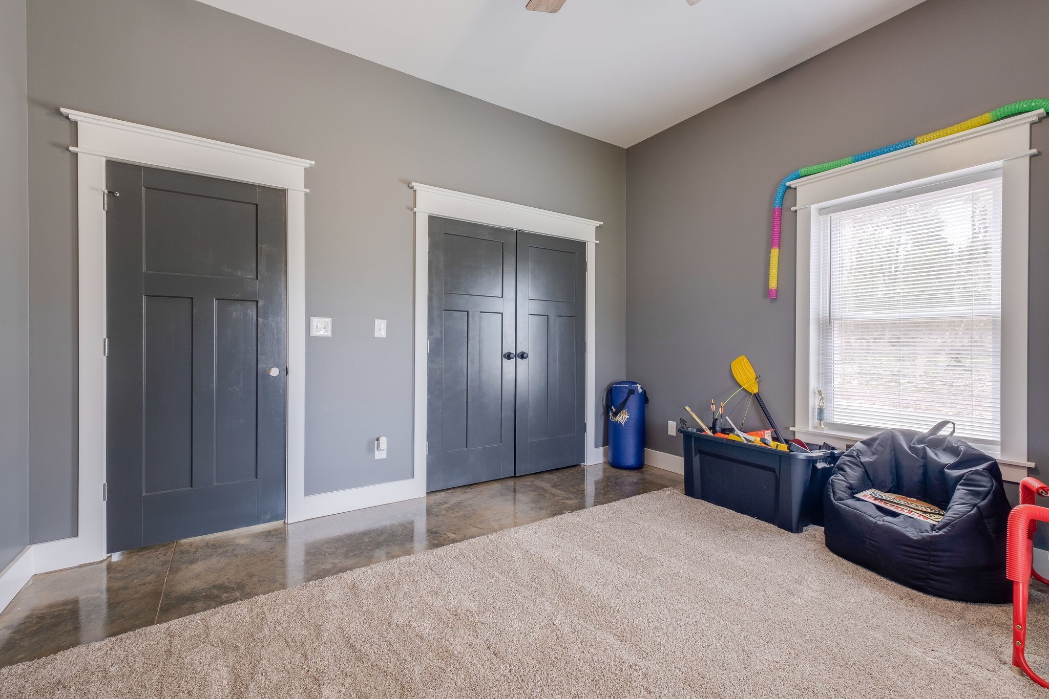 1495 Columbia Road Charlotte, TN 37036 - Photo 27 of 50 a bedroom with furniture and windows