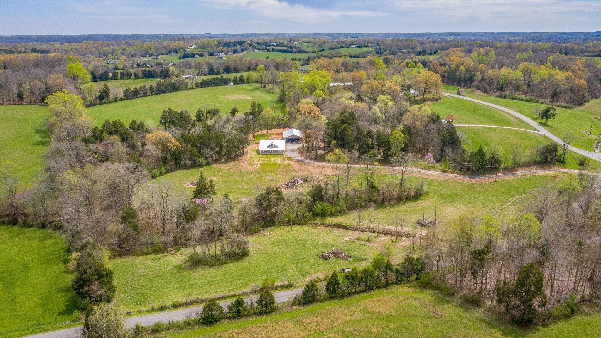 1495 Columbia Road Charlotte, TN 37036 - Photo 34 of 50 a view of lake view and mountain view