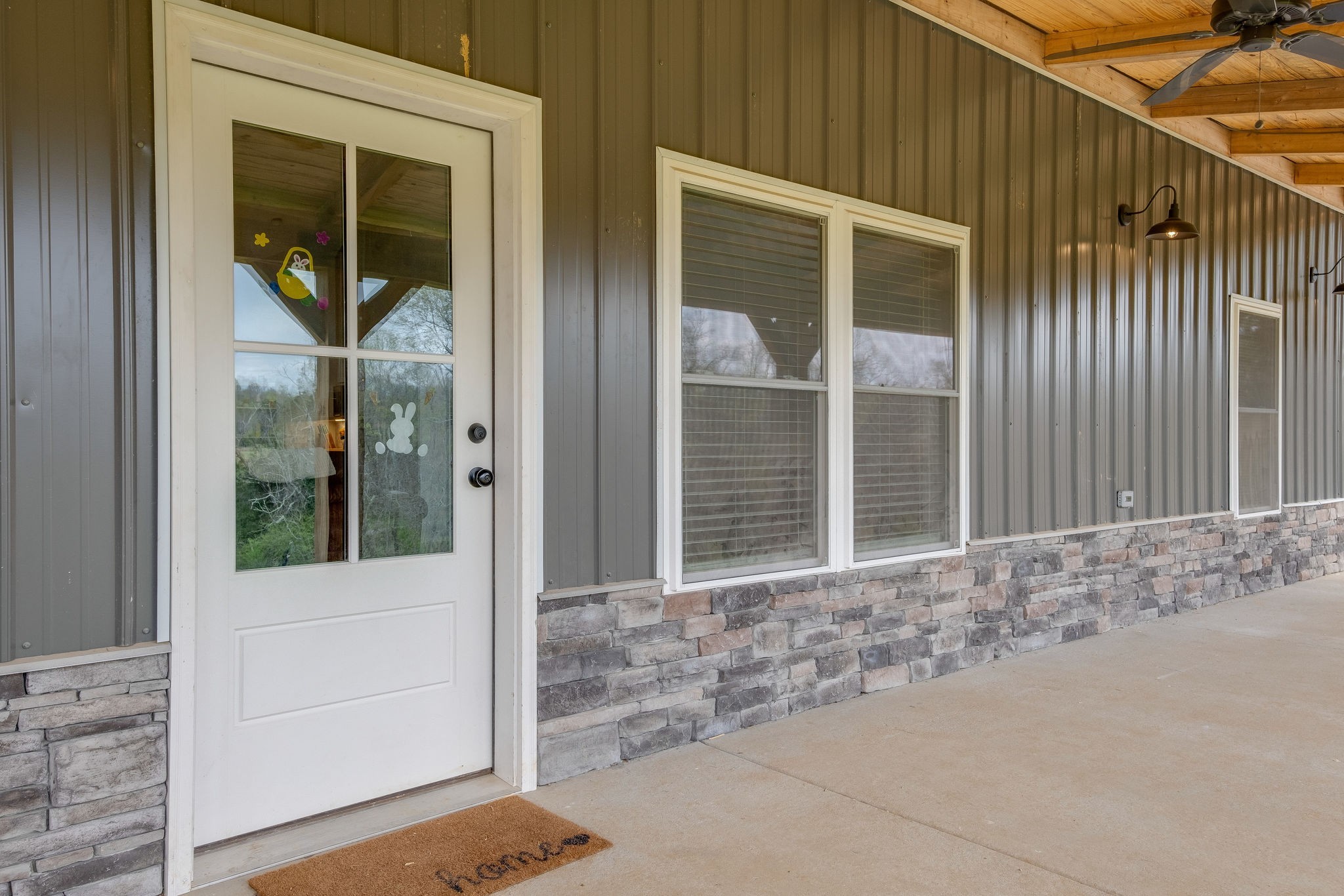 1495 Columbia Road Charlotte, TN 37036 - Photo 38 of 50 a view of entrance gate of the house and front door