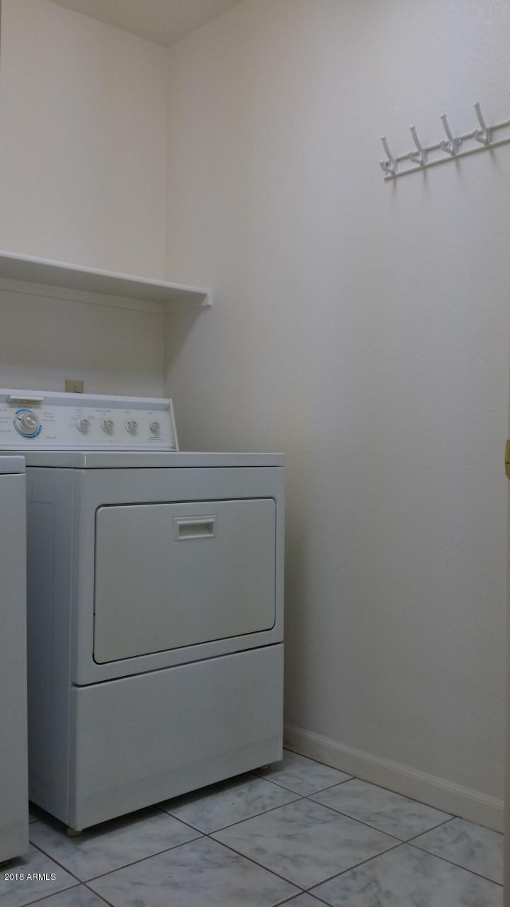 8754 West Wethersfield Road Peoria, AZ 85381 - Photo 16 of 32 Wethersfield Rd, Laundry Room Downstair