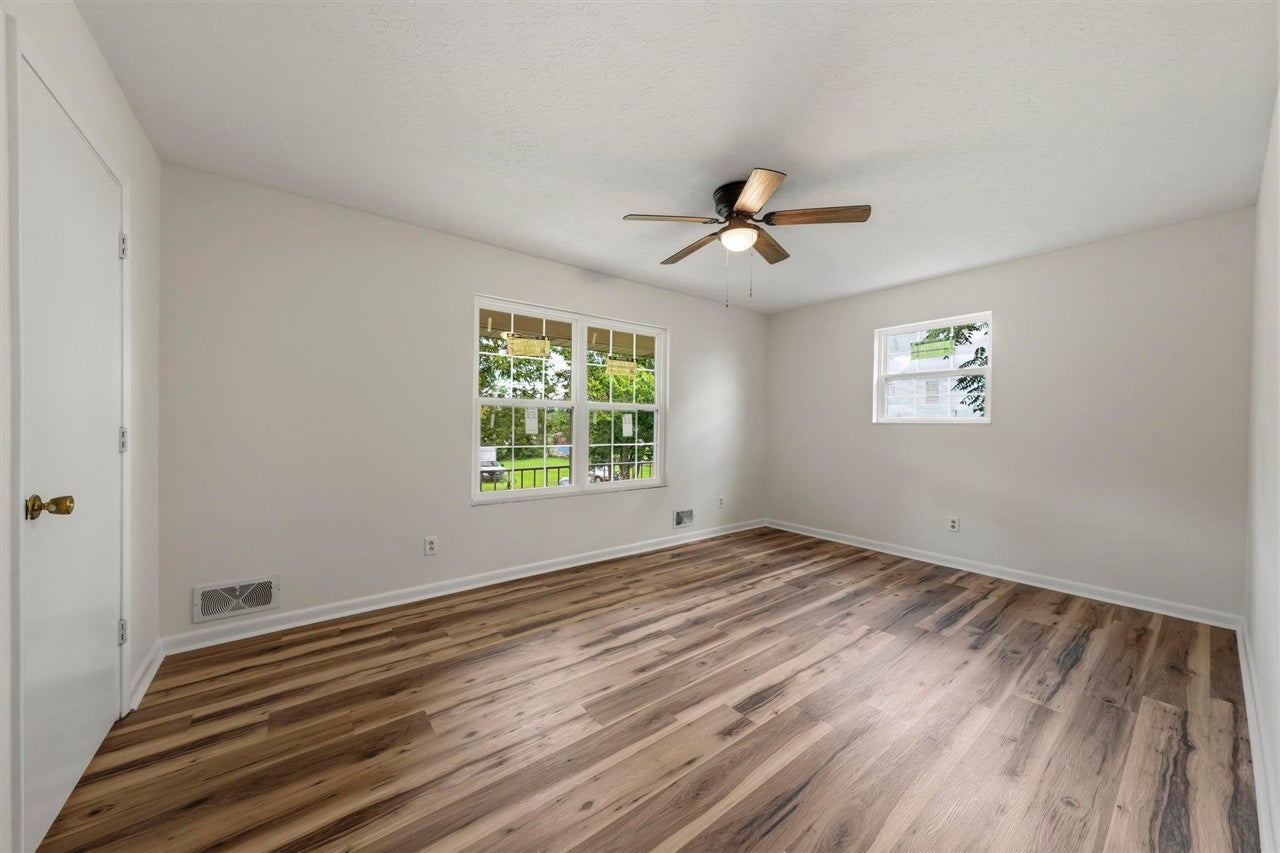 175 Wills Road Bowling Green, KY 42101 - Photo 30 of 31 Gallery Image 30