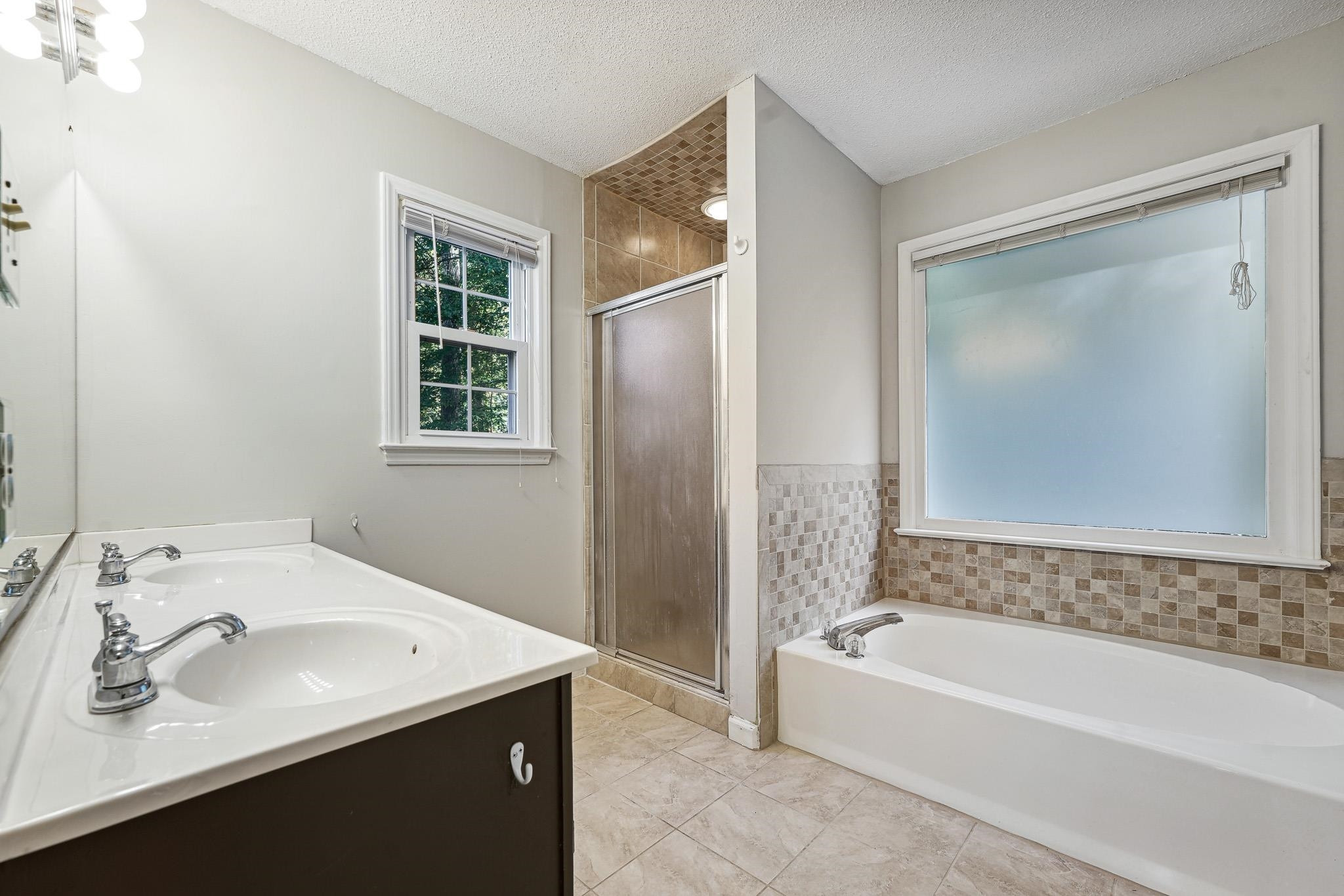 6712 Hammersmith Drive Raleigh, NC 27613 - Photo 16 of 26 Photo 16