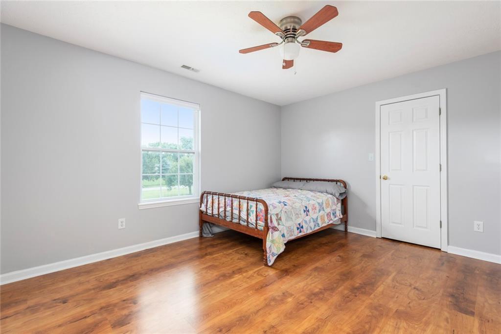 1601 Connemara Road Indianapolis, IN 46217 - Photo 17 of 33 Gallery Image 17