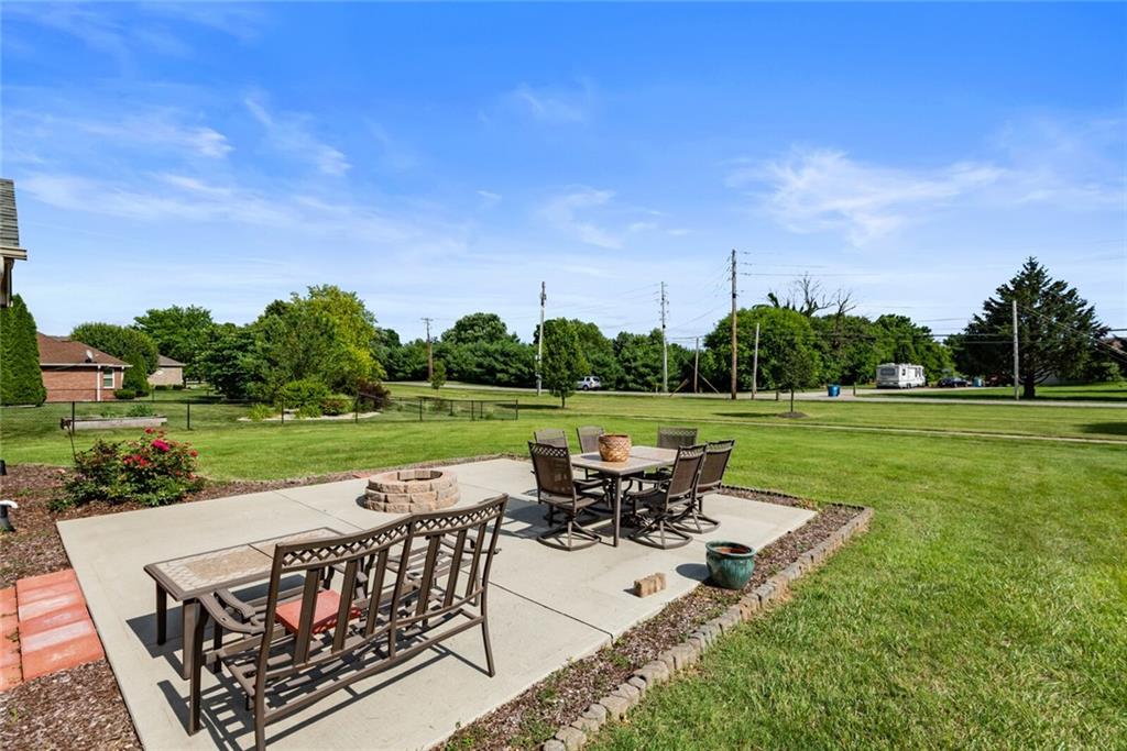 1601 Connemara Road Indianapolis, IN 46217 - Photo 30 of 33 Gallery Image 30