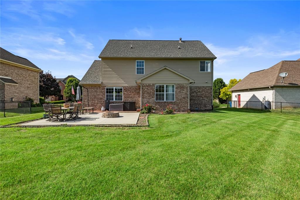 1601 Connemara Road Indianapolis, IN 46217 - Photo 31 of 33 Gallery Image 31