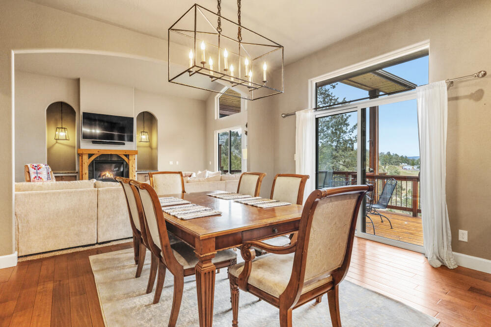 6447 Jake Road Klamath Falls, OR 97601 - Photo 14 of 59