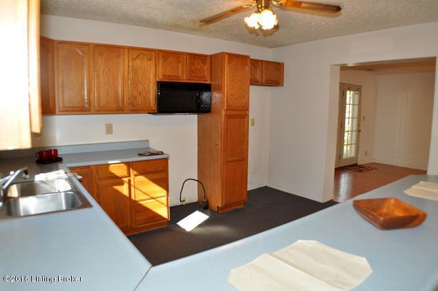 6900 Terry Road Louisville, KY 40258 - Photo 17 of 34 DSC_0498 (Copy)