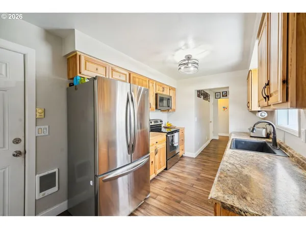 $356,900 | 3381 Nebraska Street, Longview, WA 98632