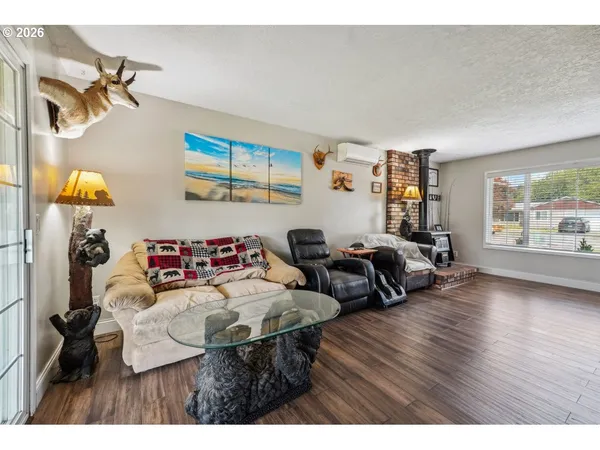$356,900 | 3381 Nebraska Street, Longview, WA 98632