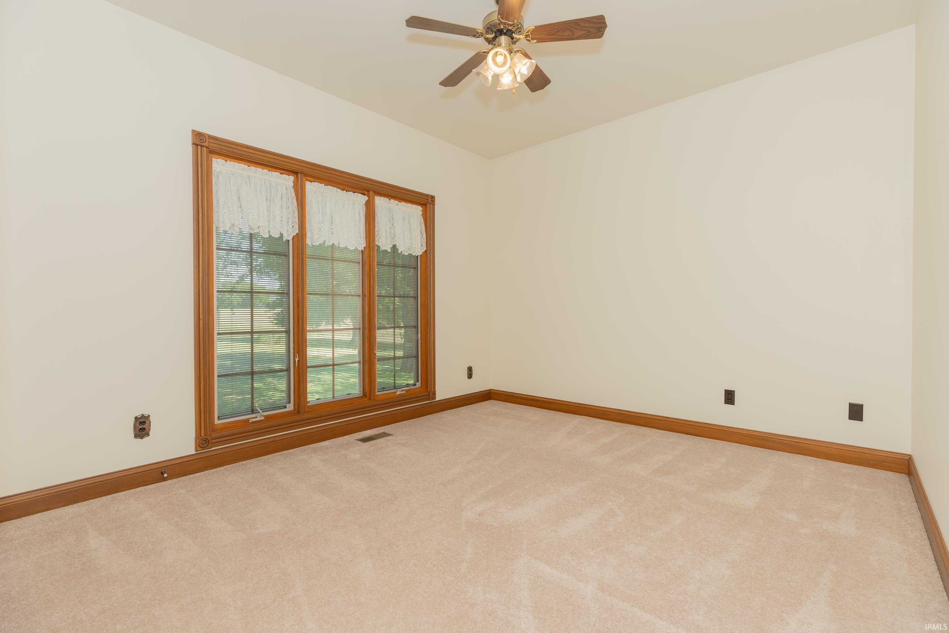 2155 Durlin Road New Harmony, IN 47631 - Photo 16 of 31