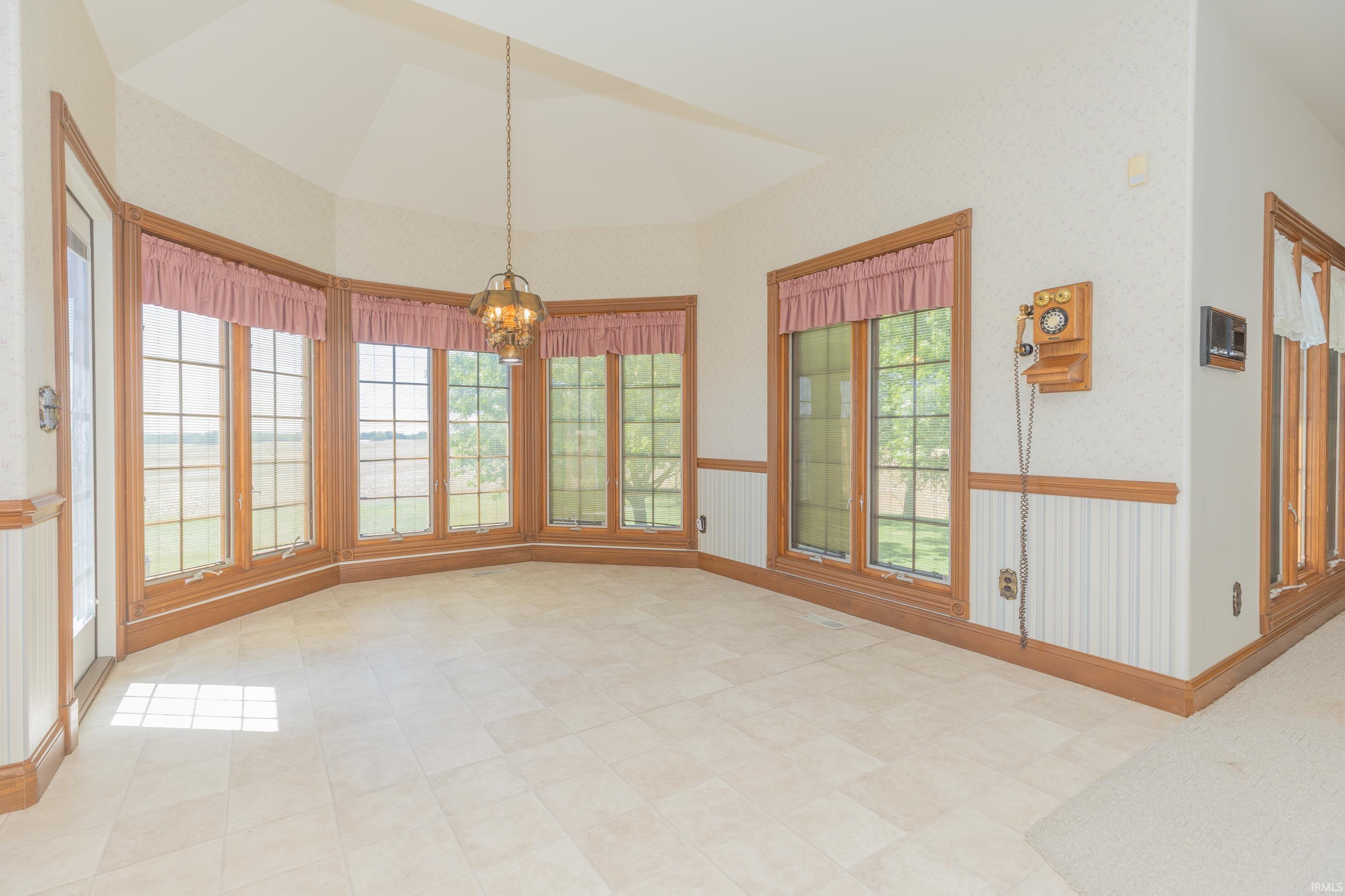 2155 Durlin Road New Harmony, IN 47631 - Photo 7 of 31