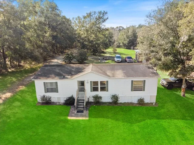 $325,000 | 3230 Southwest 189th Avenue, Dunnellon, FL 34432