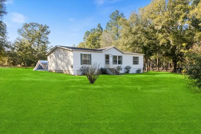 $325,000 | 3230 Southwest 189th Avenue, Dunnellon, FL 34432