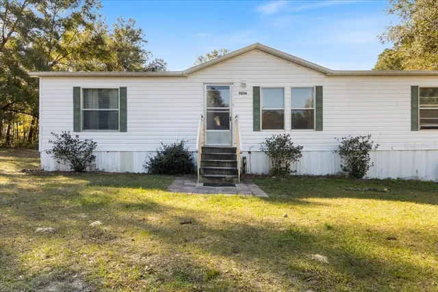 $325,000 | 3230 Southwest 189th Avenue, Dunnellon, FL 34432