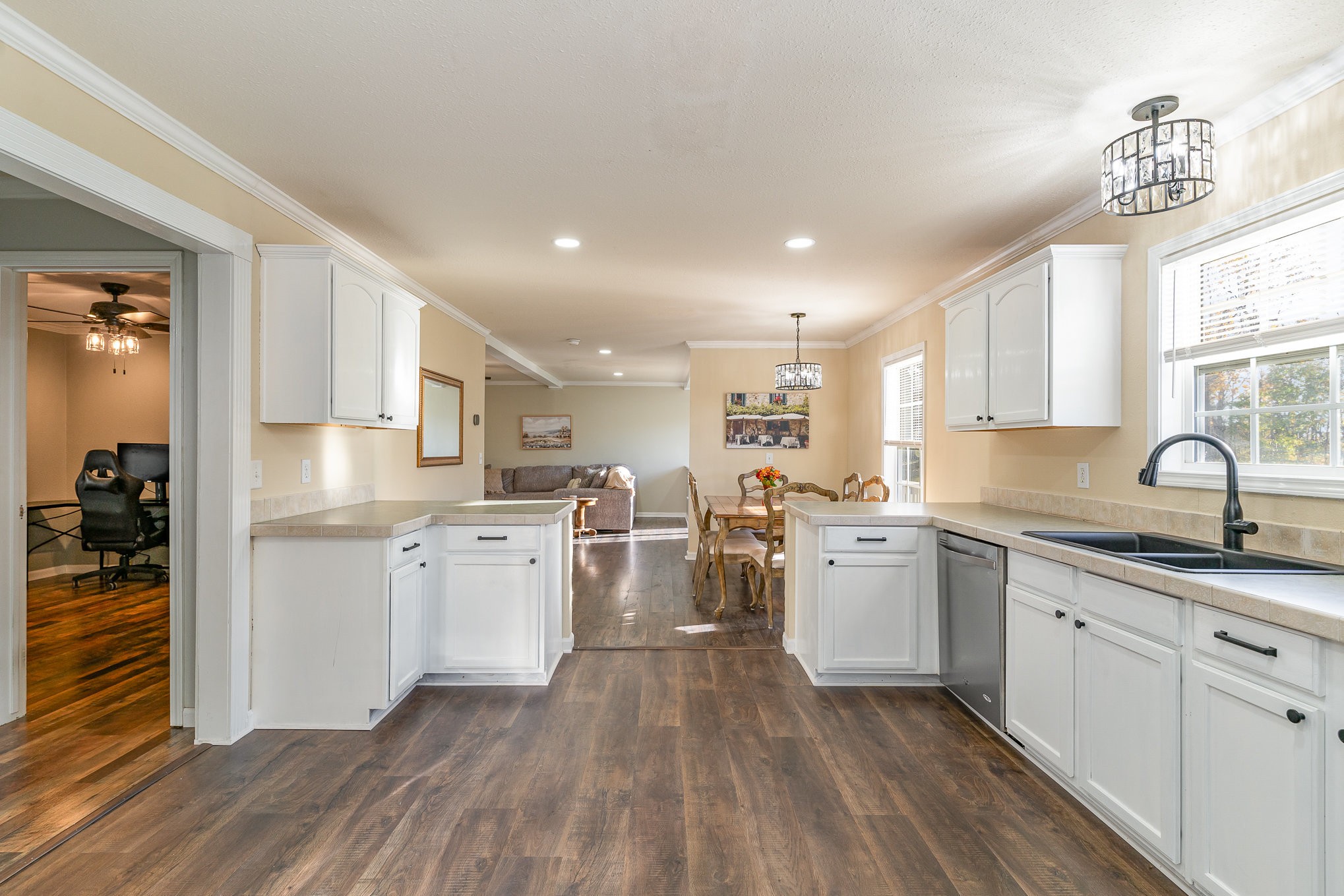 3394 R O Peach Road Columbia, TN 38401 - Photo 5 of 26