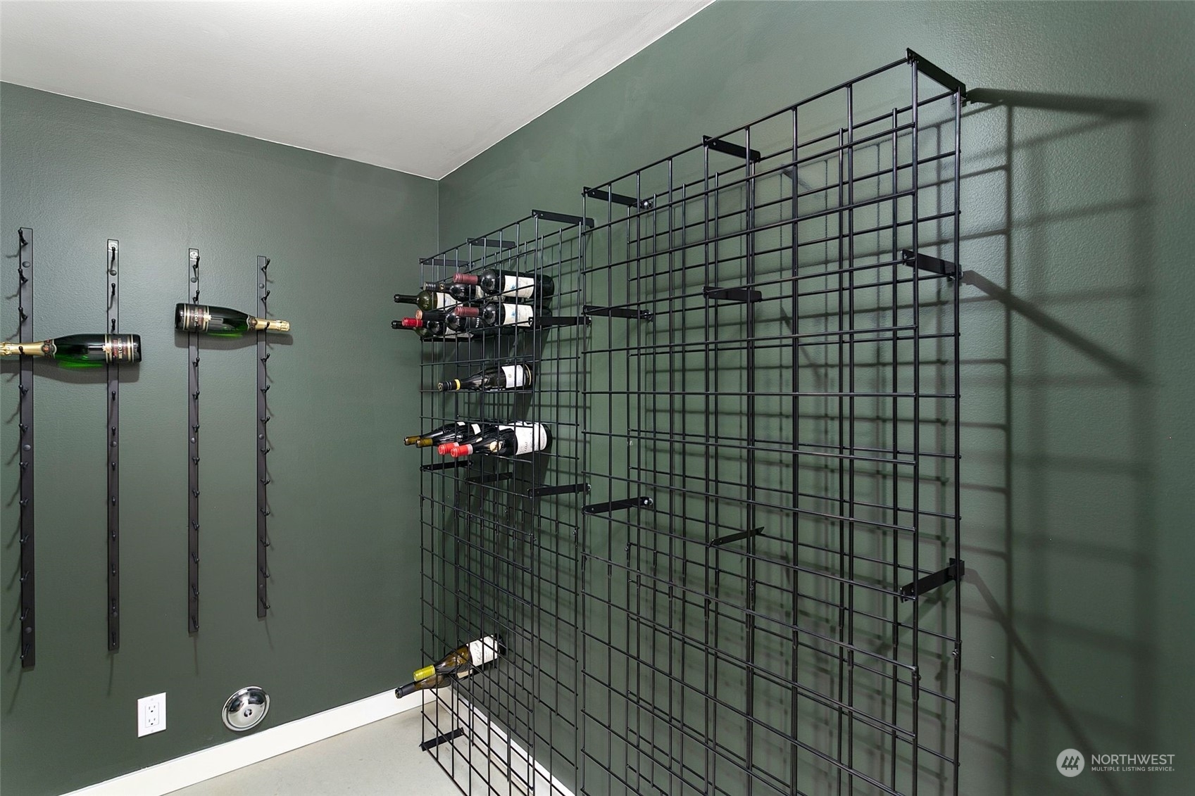 2717 36th Avenue Southwest Seattle, WA 98126 - Photo 28 of 40 a bathroom with a shower