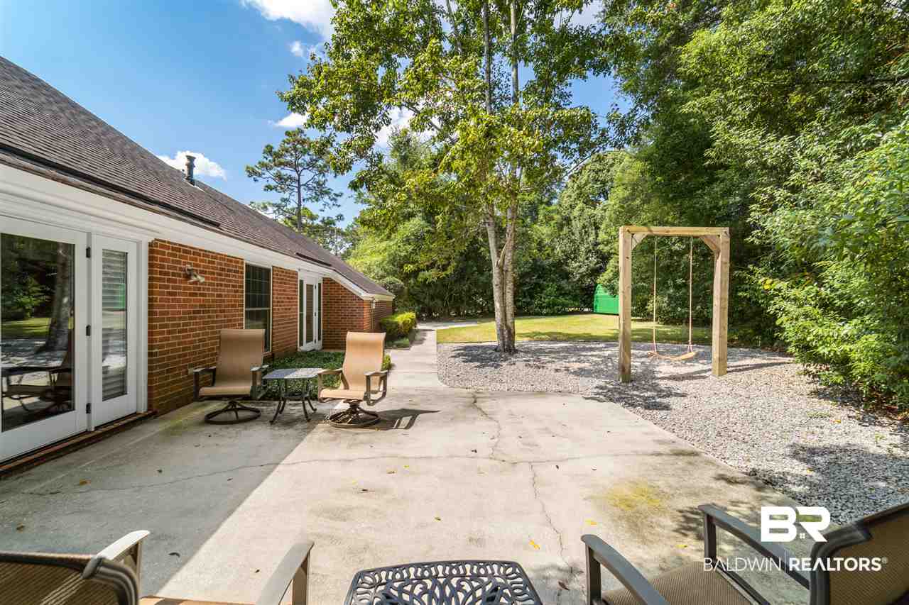 697 Cedar Avenue Fairhope, AL 36532 - Photo 27 of 30 Back