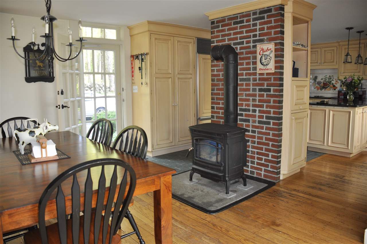 142 Canterbury Road Chichester, NH 03258 - Photo 16 of 40