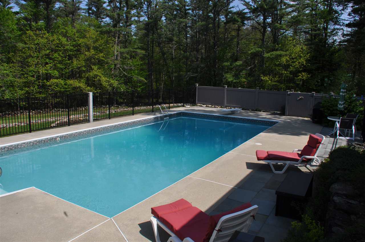 142 Canterbury Road Chichester, NH 03258 - Photo 10 of 40