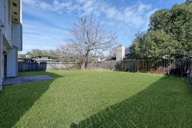 $219,000 | 3207 Ashford Park Drive, Houston, TX 77082