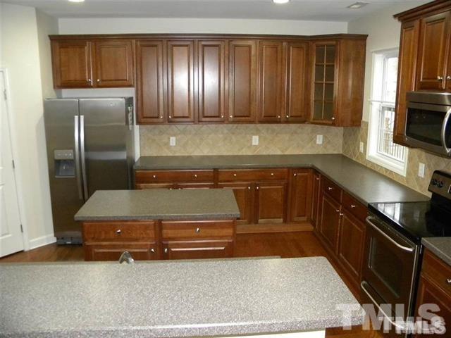 237 Grenoch Valley Lane Apex, NC 27539 - Photo 3 of 17 Photo #3