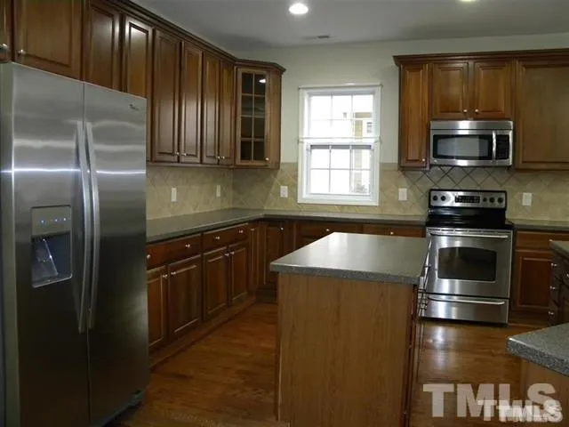 $2,495 | 237 Grenoch Valley Lane, Apex, NC 27539